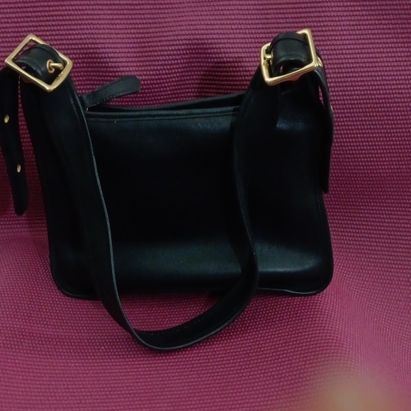 Coach F1D-9966 - Picture 2 of 5